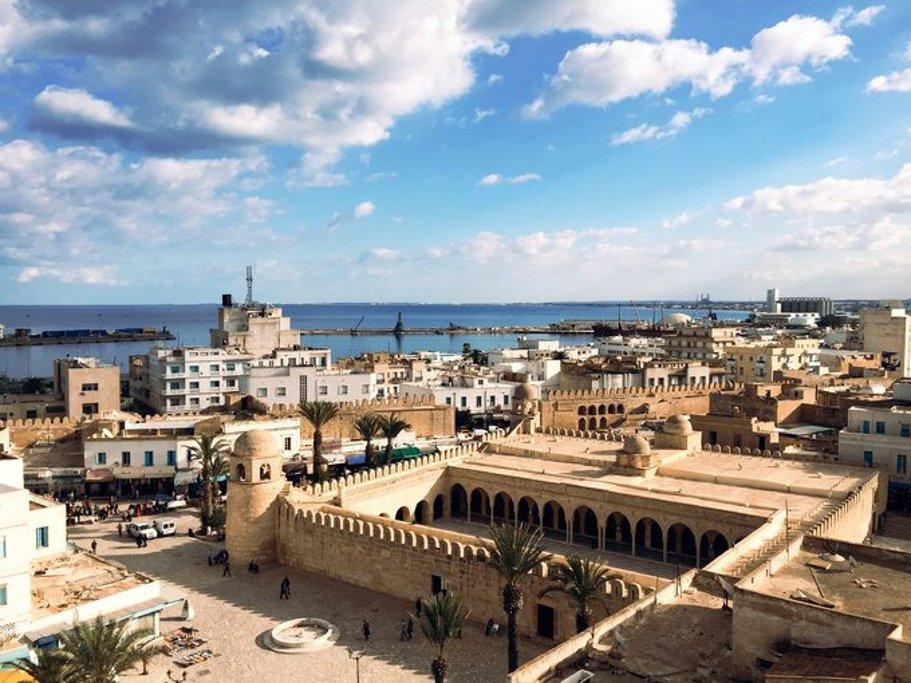 最近对中国旅游免签的国家,对中国免签的国家值得旅游的