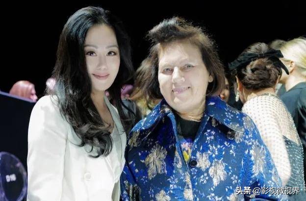 章小蕙低调开通个人账号，5天涨粉7万，多年前的内容来回搬运？