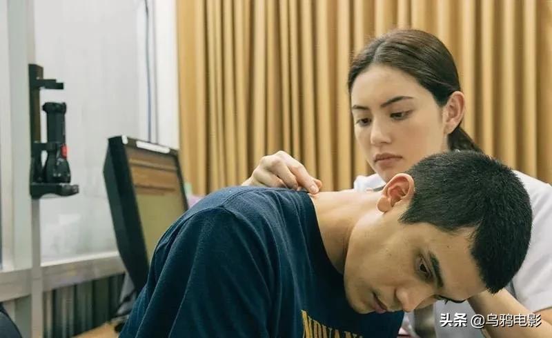 年度票房冠军,成人世界的赤裸真相,这片扒光了给你看