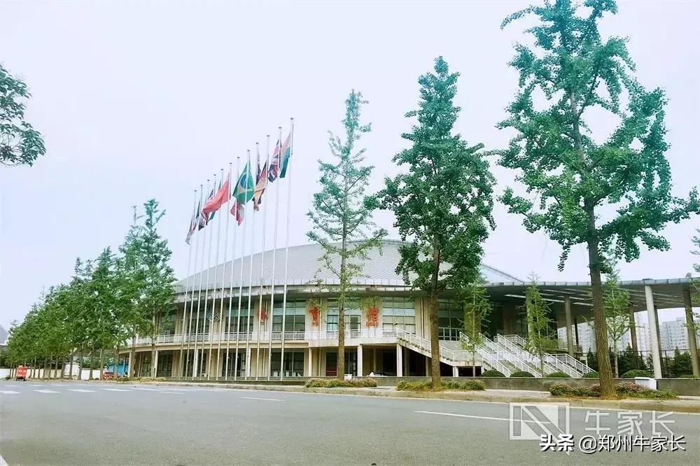 郑州市第一批次高中名单,郑州小三甲名校之郑州七中