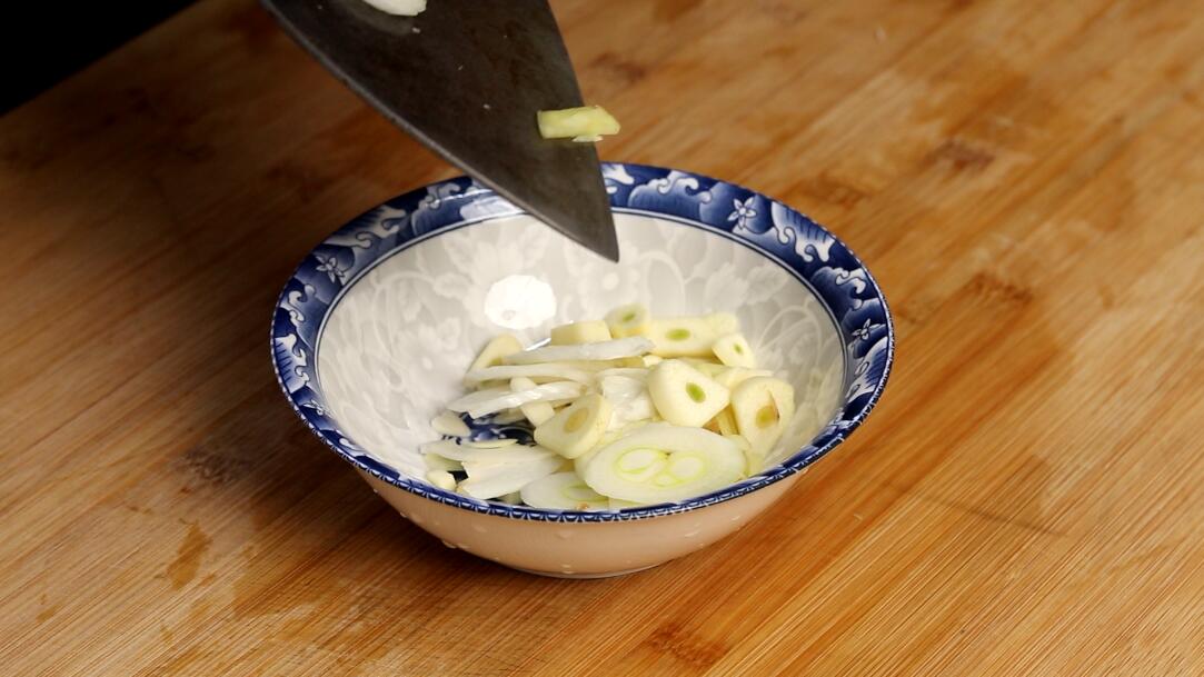 炒豆腐的正确做法,炒豆腐的简单的方法