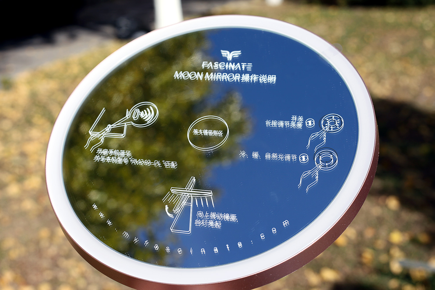 觅光化妆镜跟斐色耐哪个好,斐色耐折叠化妆镜测评