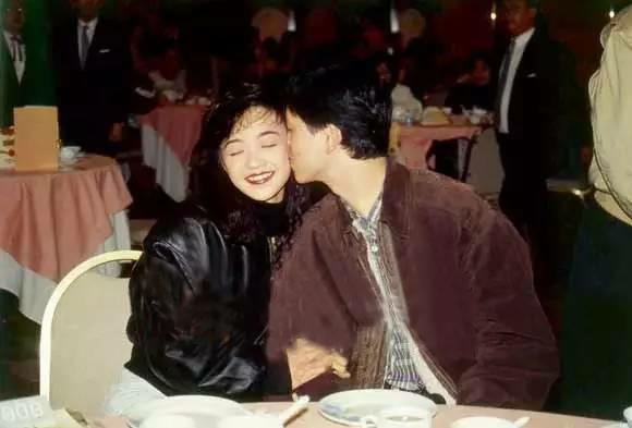 棣欐腐鍏富鐨勬矇娴,棣欐腐鍏富鍜屾鑹宠姵