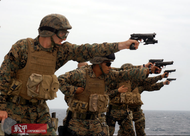 防弹背心fbi原品,两栖防弹背心视频