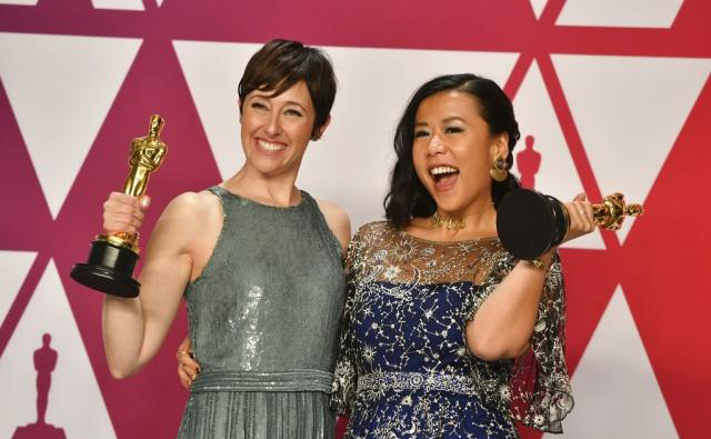 ladygaga奥斯卡佩戴大黄钻石,ladygaga黄宝石