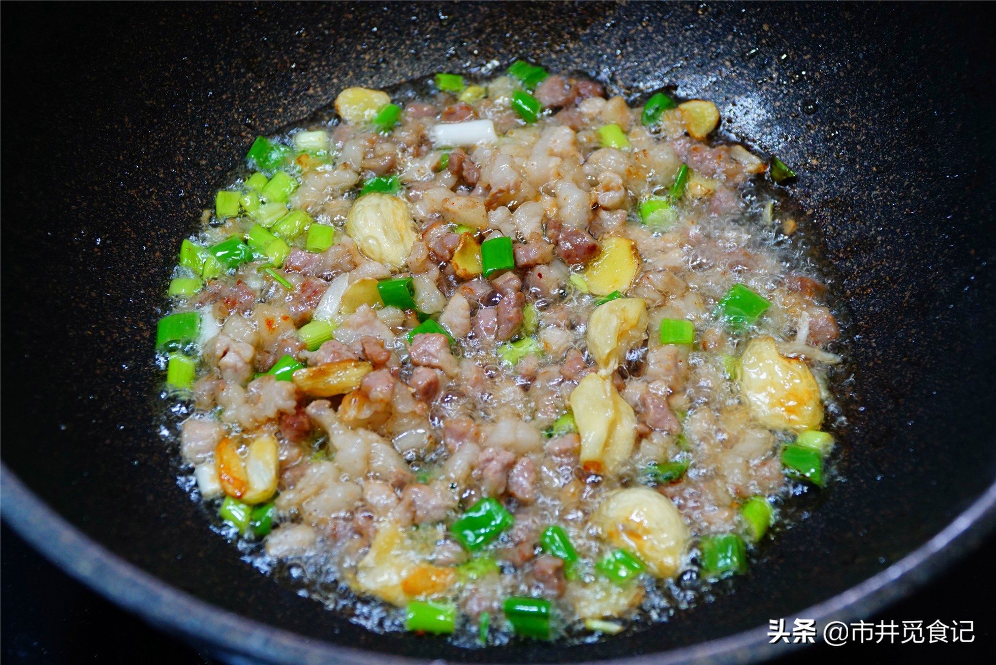 炸酱面的肉丝怎么炒又嫩又好吃,炸酱面的臊子怎么炒好吃