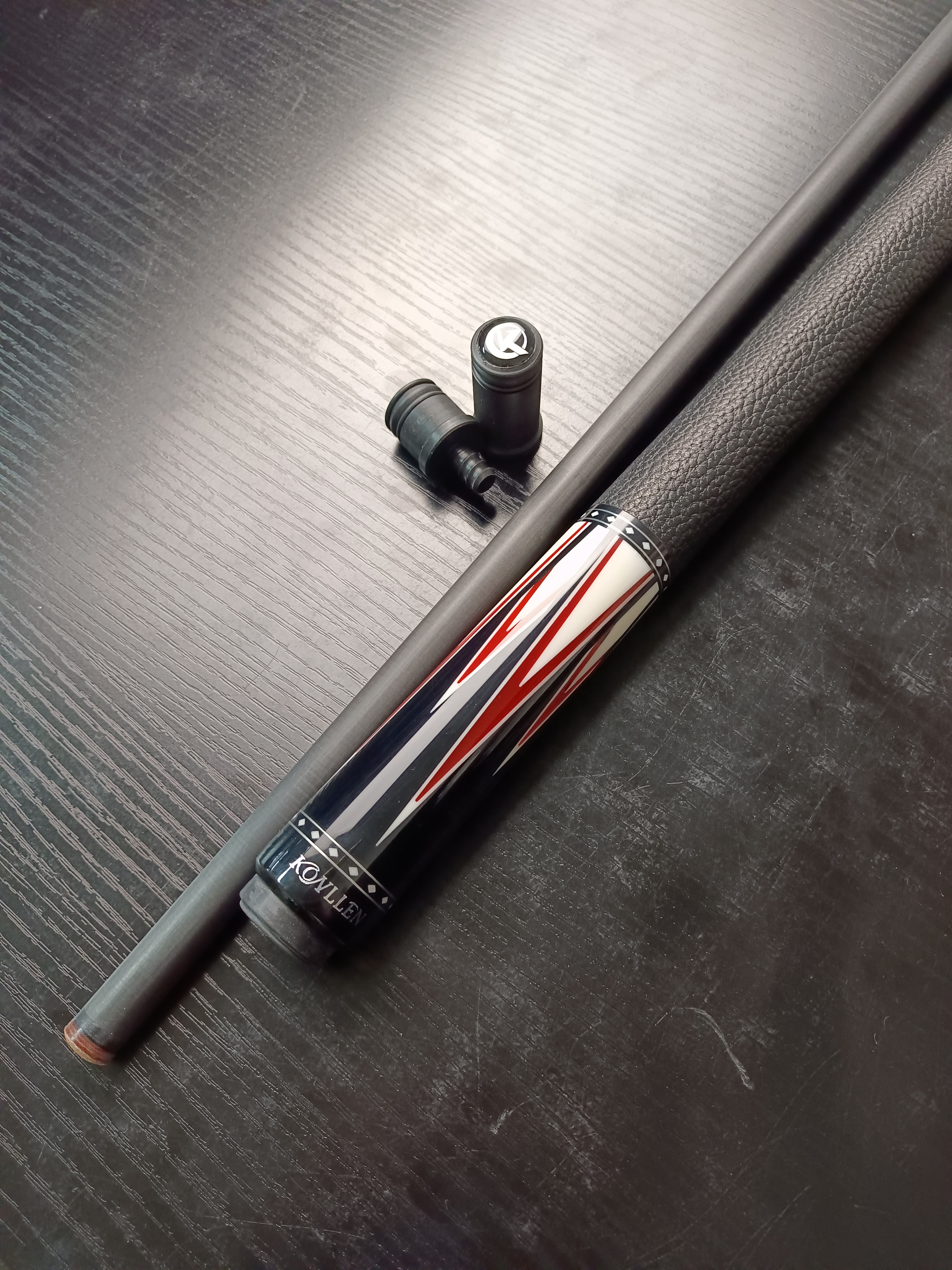 有了台球杆还需要买什么,有了自己的球杆才会打好台球