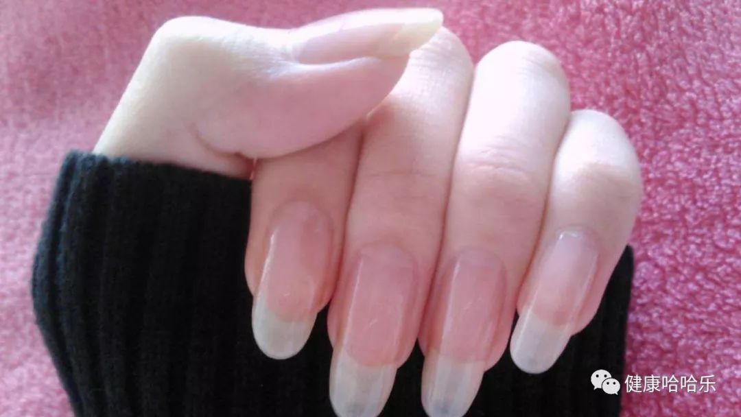 已经做好的指甲怎么修剪,指甲没剪干净搞到肉里了怎么办