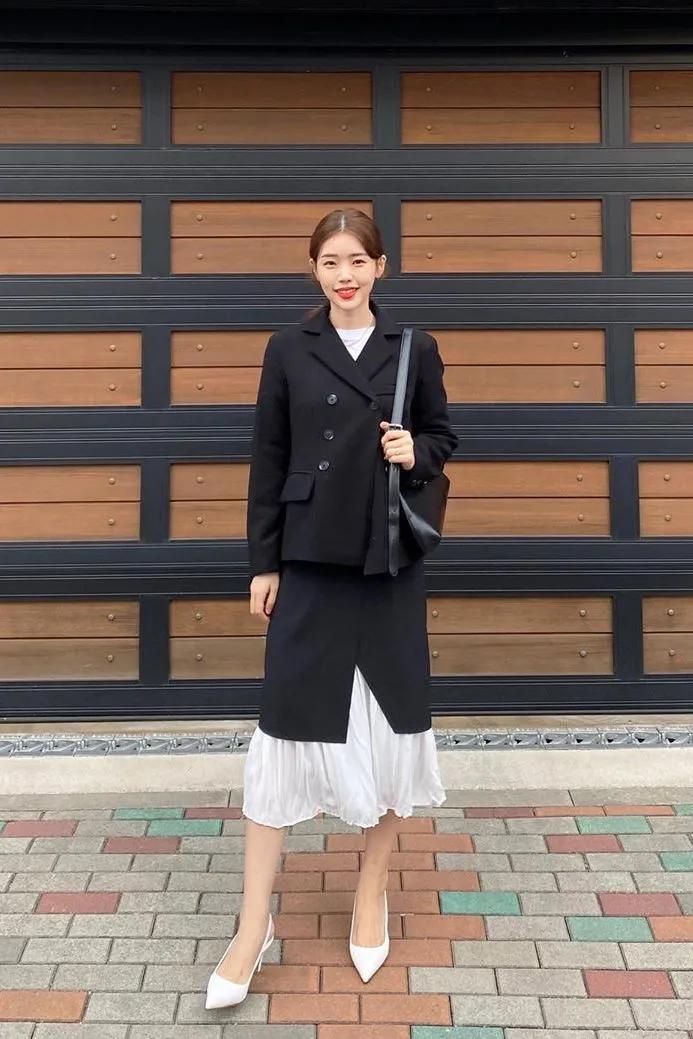 ins最火的欧美博主高级穿搭,ins很火的韩国穿搭博主