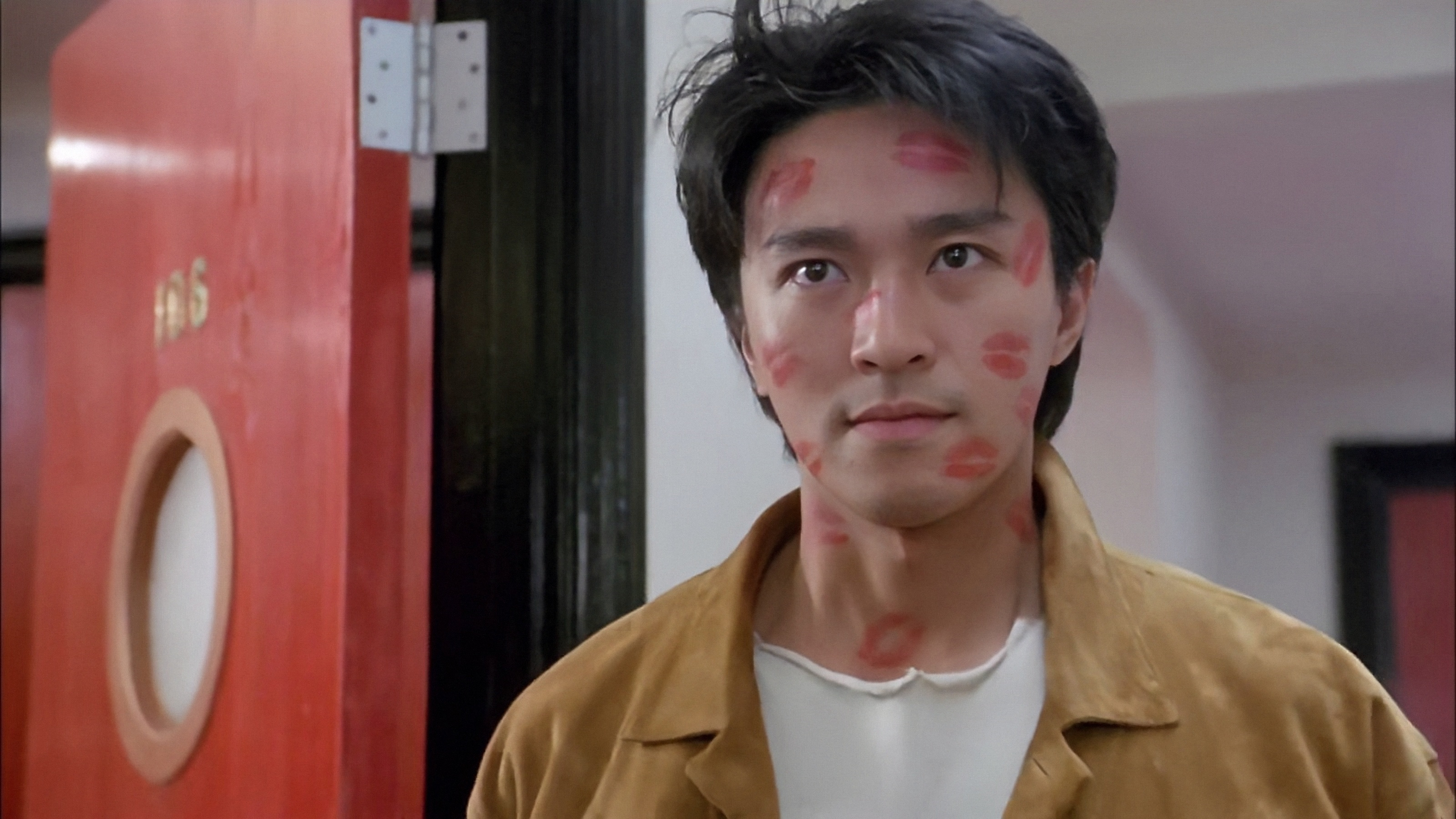 和胜和前坐馆冼宝明，为谈恋爱，从看场马仔成为香港第一黑帮坐馆