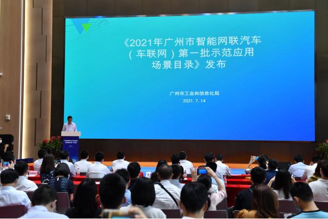 无接触机器人防疫,智能无人快递车抗疫