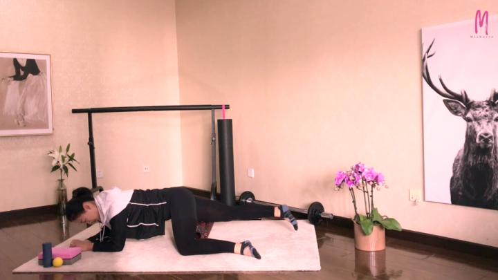 股内侧肌怎么拉伸放松,股外侧肌紧张怎么缓解