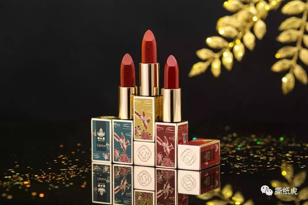 卡婷颐和园百鸟朝凤口红试色,卡婷颐和园联名定制口红