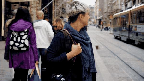 她拍了2000位美女，打*网破**红脸审美：这样的美人，流水线生产不出