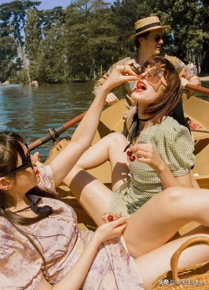 夏天穿白色衣服怎样才不会透,夏天穿衣怎么才能不土