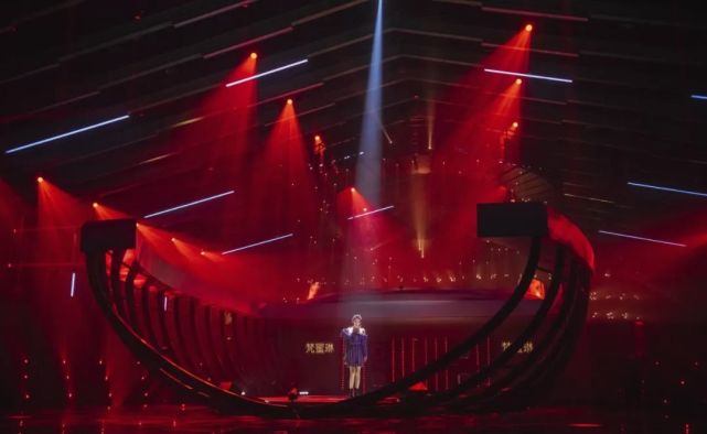 冰雪薇甜现状图片,冰雪薇甜现在有钱吗