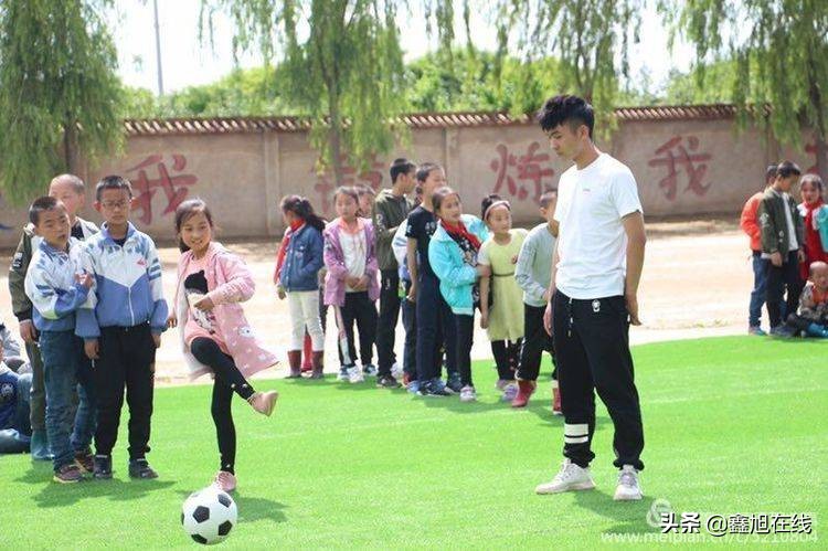 宁波诺丁汉大学闫孟小学,闫孟小学足球场