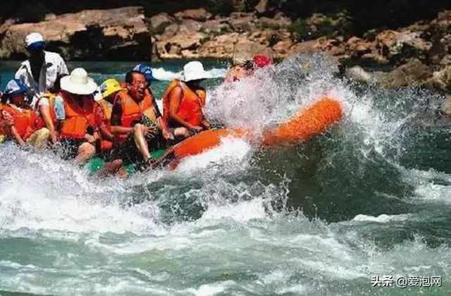 国内最惊险的漂流贵州,贵州最美的风景漂流视频