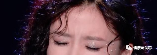 明日之子孟美岐搭配,明日之子孟美岐皮裤