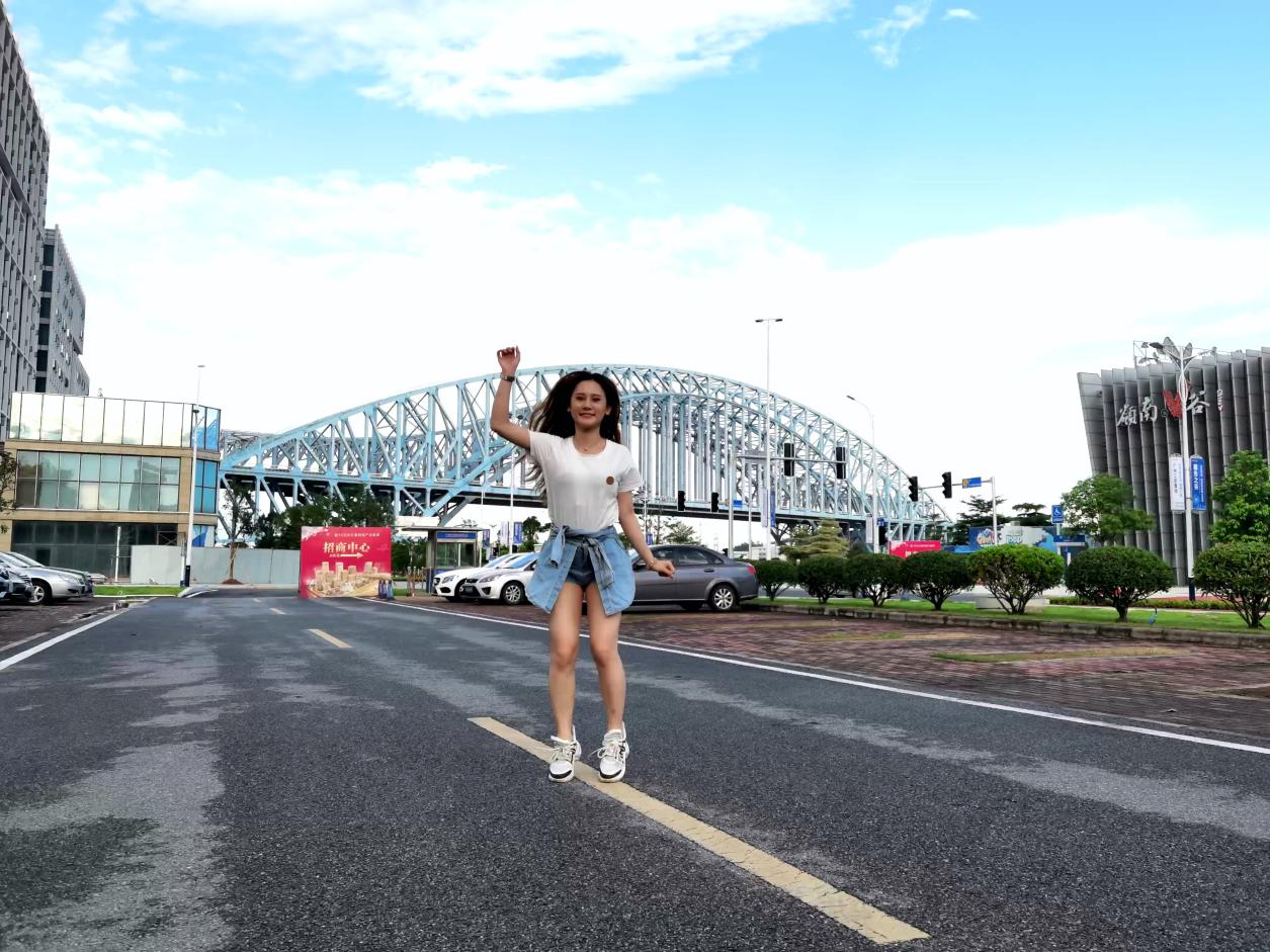 手机ai清除路人,荣耀30pro有ai消除功能吗