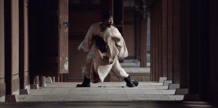 坐等一年，韩国的抗疫爆款终于来了！