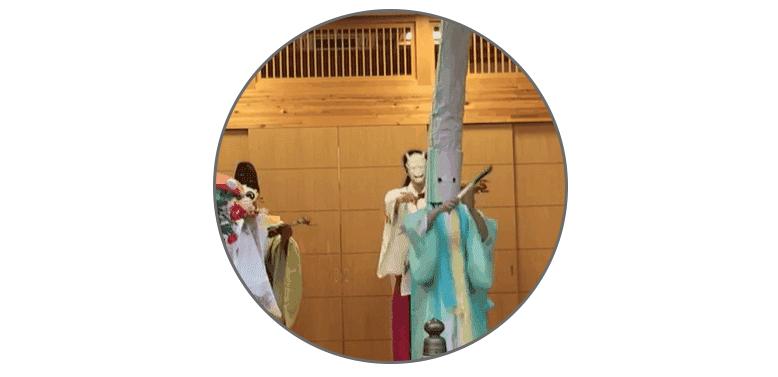 日本人拜神，神看了都得跪下