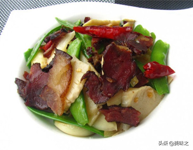 腊肉炒菜简单做法,腊肉炒菜的正宗做法