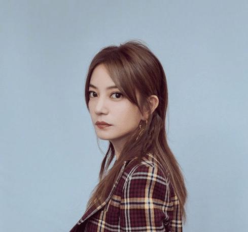 周星驰赵薇少林足球,少林足球周星驰打赵薇那段视频