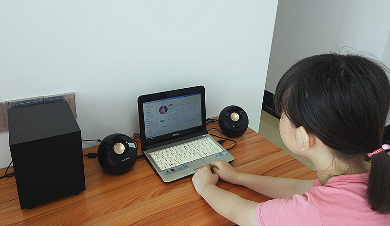 创新2.1音箱,顶级的2.0桌面音箱