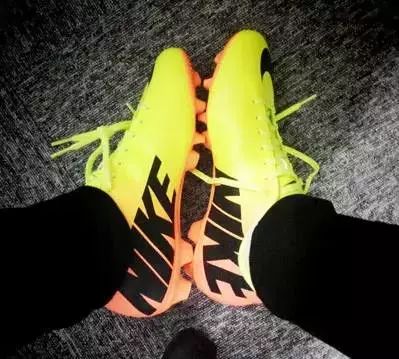 装x有风险,装x是违禁词么