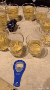 打麻将搞笑gif图片大全,打麻将三缺一的搞笑图片