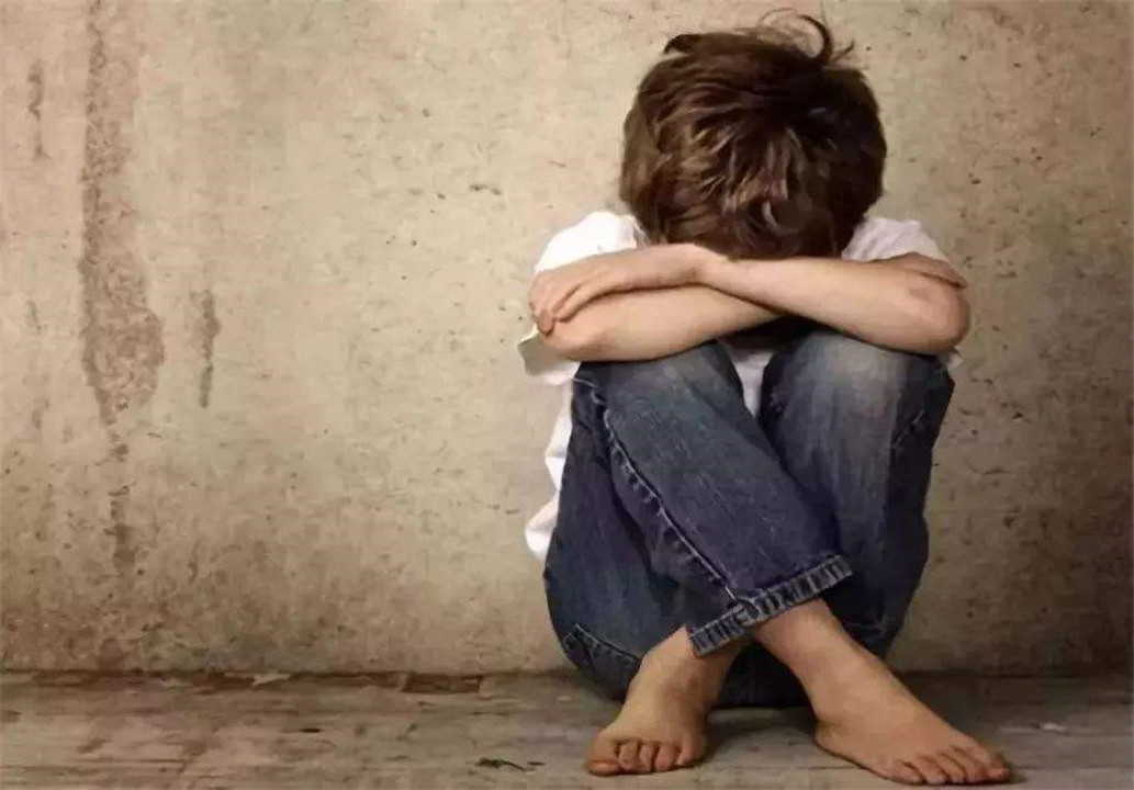 孩子怕打雷怎么保护孩子,孩子怕黑或害怕父母怎么做好