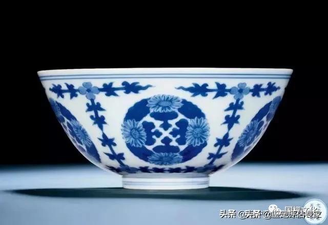 2022瓷器拍卖前十,各朝代瓷器市场估价