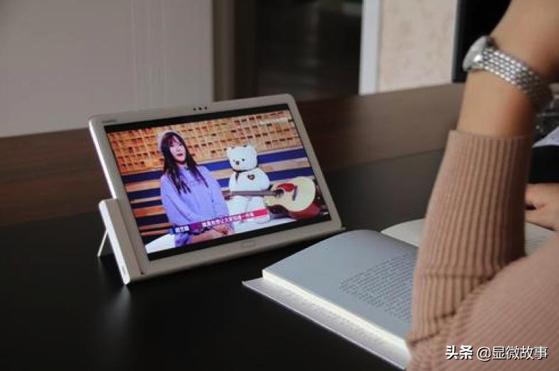 00后不上班自己当老板,00后不上班自己开公司做游戏搬砖