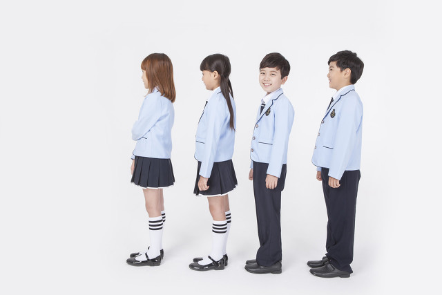 趣味盘点:这17个国家小学生校服