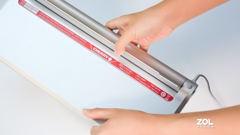 国风涂装键盘,樱桃mx1.1红轴机械键盘测评