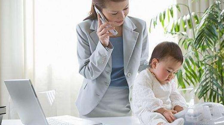 如何让宝宝戒掉吸吮手指,宝宝吮吸拇指怎么戒