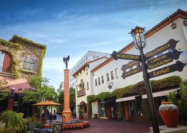 加州新港海滩游玩攻略,加州旅游推荐海边景点攻略