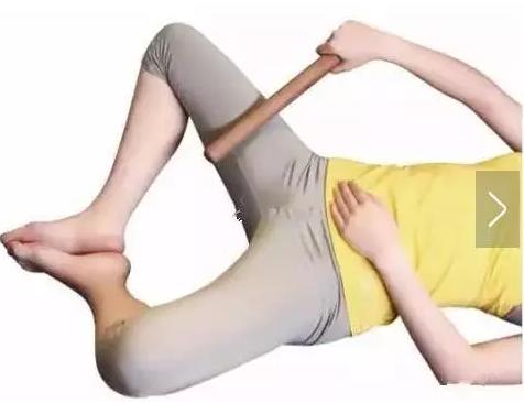中医巧用擀面杖，疏通肝经，心情舒畅，不再是“黄脸婆”了！