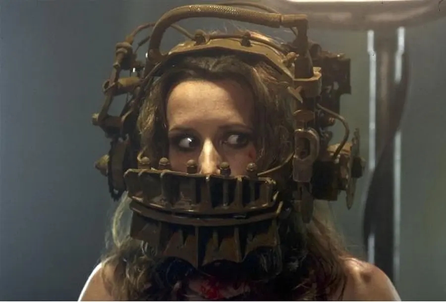 《电锯惊魂1》|血腥的恐怖电影