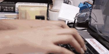 这个日本妹子为找男友发明200个沙雕玩意儿，设计师都没她脑洞大