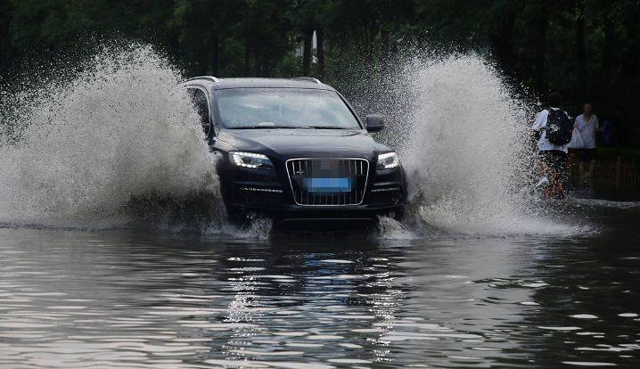 深圳暴雨导致多少人死亡,深圳暴雨11人遇难怎么看