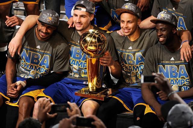 人物┃莱昂德罗-巴博萨:闪电般持球突破不可或缺的“板凳匪徒”