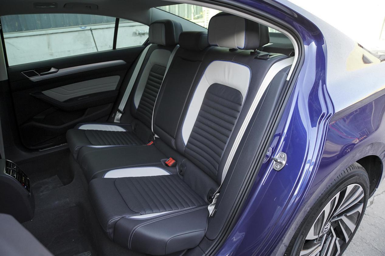 1.4t的迈腾高速,1.4t迈腾8秒破百