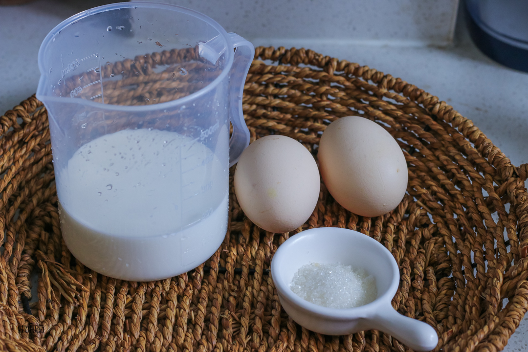 只用纯牛奶做布丁简单又实用,在家里怎么只用牛奶制作布丁