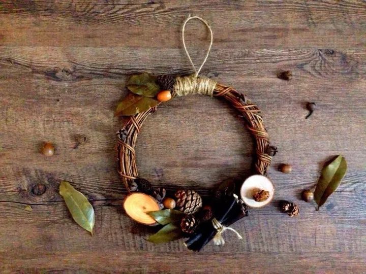 她31岁放弃北漂,回归自然,用枯枝败叶,打造了一个梦幻森林