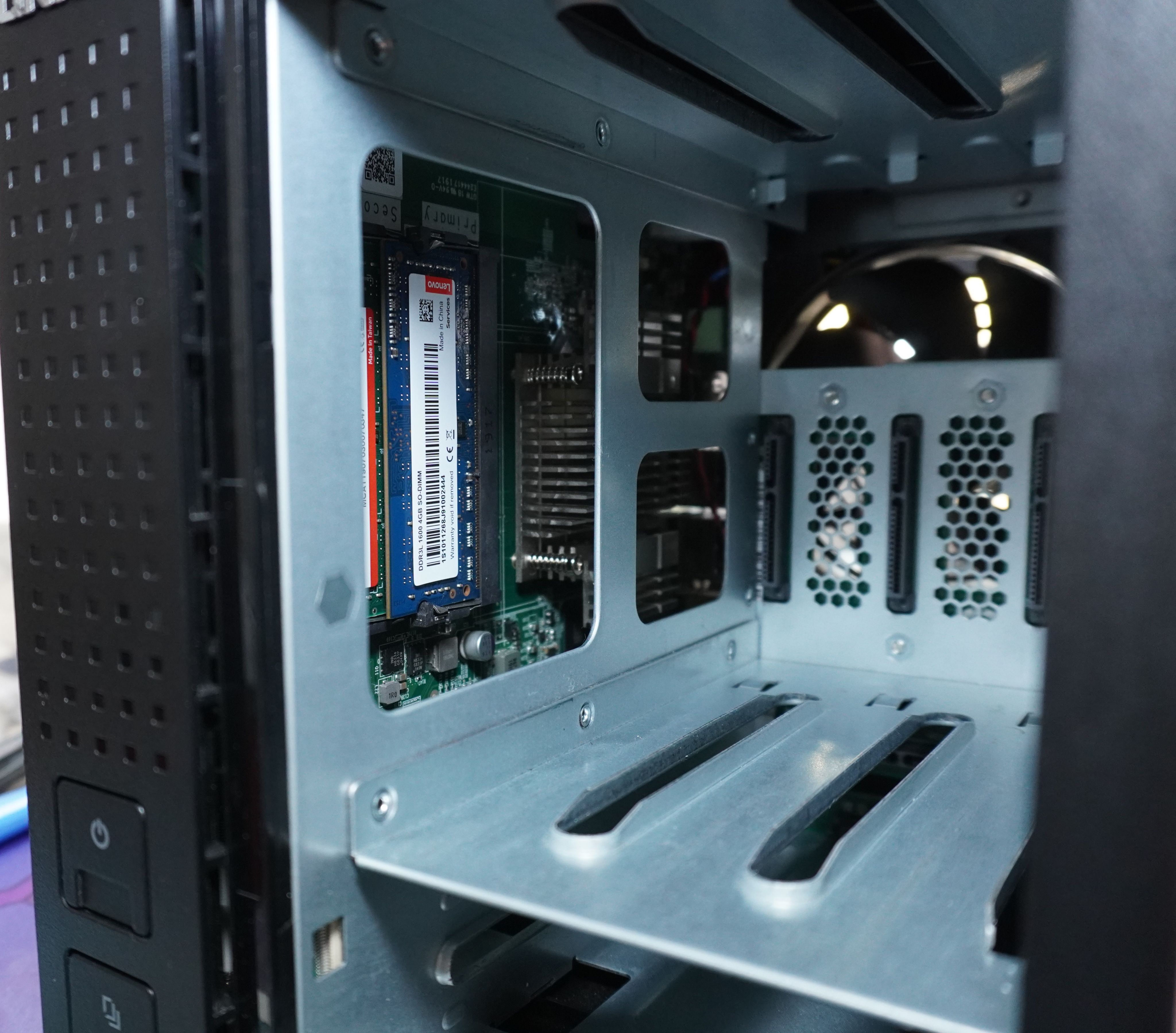 轮岗办公,办公休息区桌面布置