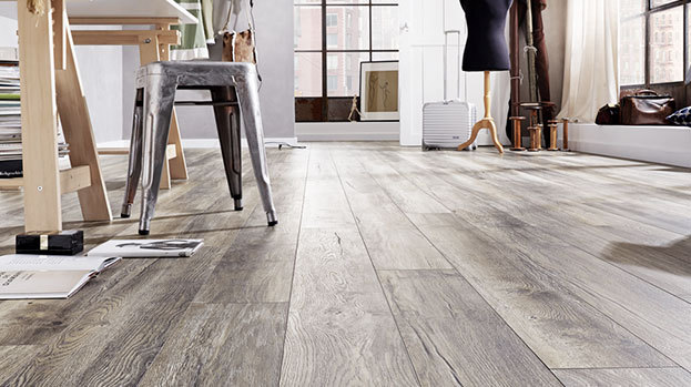 瑞士卢森地板和圣象哪个好,瑞士地板品牌卢森价格