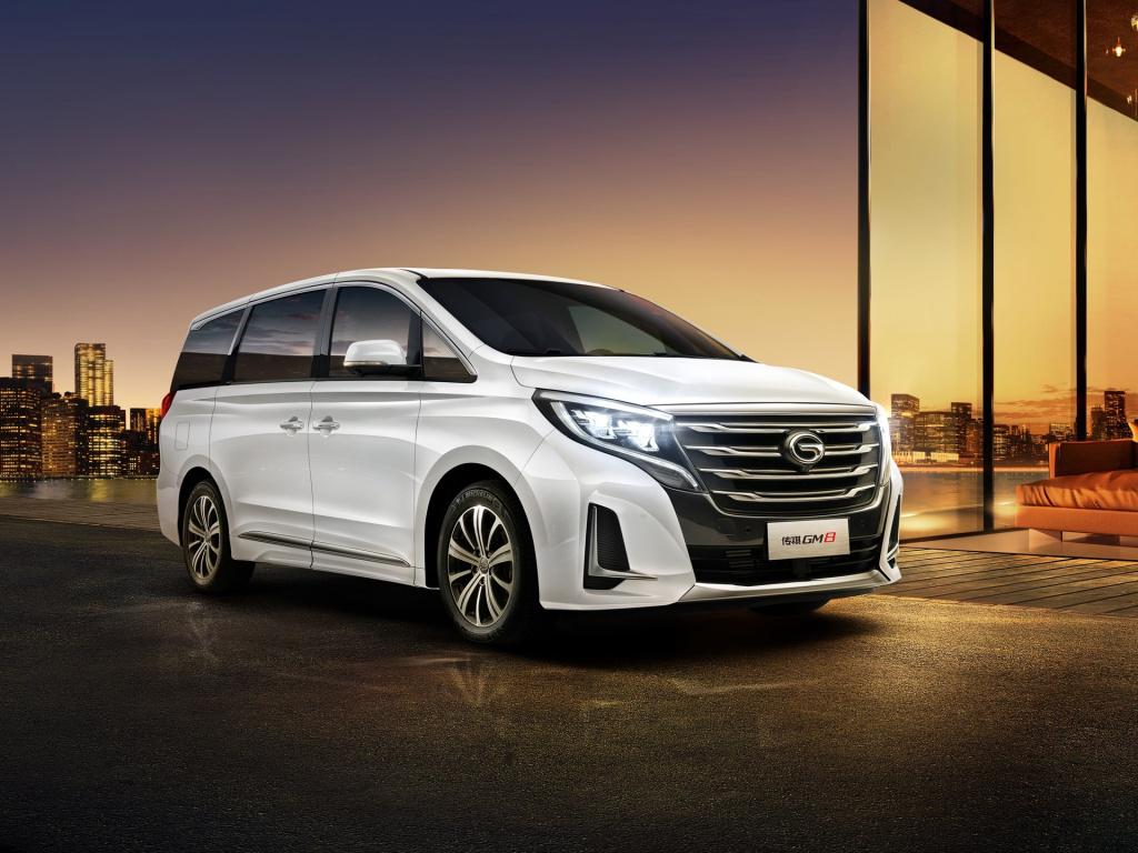 传祺gm8和别克gl8哪个驾驶感受好,传祺gm8和别克gl8参数对比