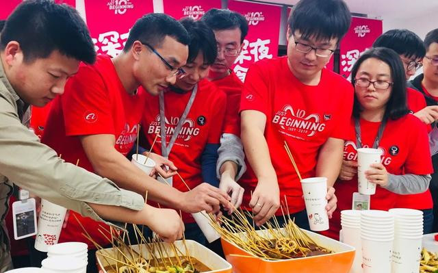 马云两次评论996，第1次得罪了全国人，第2次却赢得世人尊敬